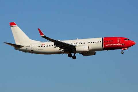 LN-NGQ - 737-8JP(WL) - Norwegian Air Shuttle - BCN - 29-06-2015
