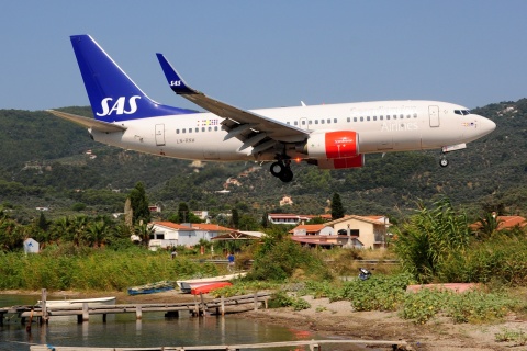 LN-RNW - 737-783(WL) - SAS Scandinavian Airlines - JSI - 25-07-2015b