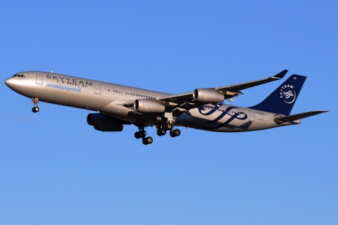 LV-FPV - A340-313 - Aerolineas Argentinas - MAD - 14-03-2015