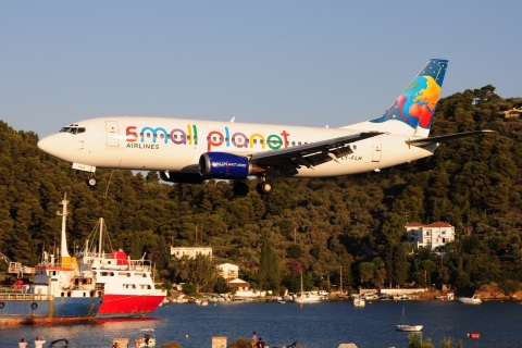 LY-FLH - 737-382 - Small Planet Airlines - JSI - 24-07-2015