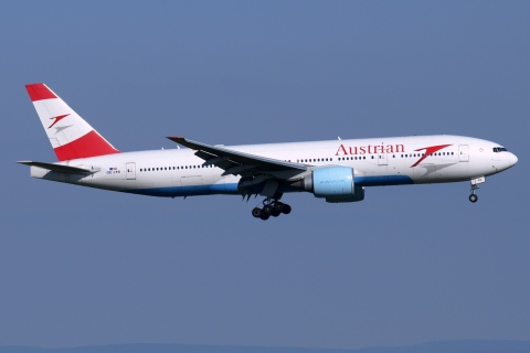 OE-LPD - 777-2Z9(ER) - Austrian Airlines - VIE - 01-10-2015