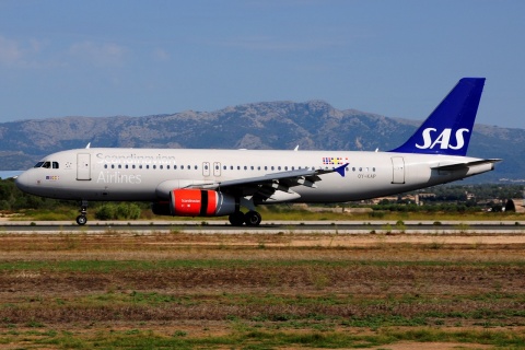 OY-KAP - A320-232 - SAS Scandinavian Airlines - PMI - 22-08-2015