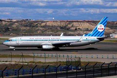 PH-BXA - 737-8K2(WL) - KLM Royal Dutch Airlines - MAD - 14-03-2015