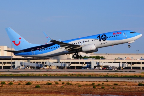 PH-TFC - 737-8K5(WL) - Arke - PMI - 21-08-2015