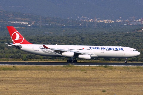 TC-JDM - A340-311 - Turkish Airlines - ATH - 29-07-2015