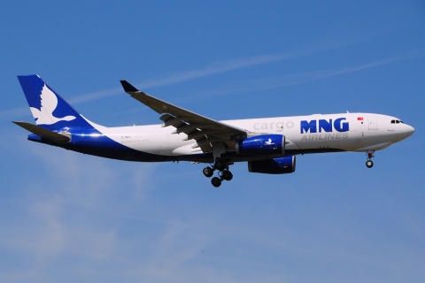 TC-MCZ - A330-243F - MNG Airlines - FRA - 19-04-2015