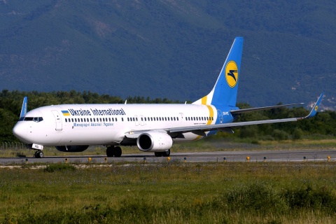UR-PSL - 737-94X(ER)(WL) - Ukraine International Airlines - TIV - 12-07-2015
