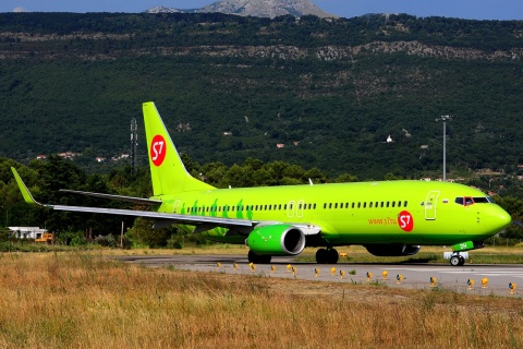 VP-BDH - 737-8Q8(WL) - S7 Airlines - TIV - 10-07-2015b