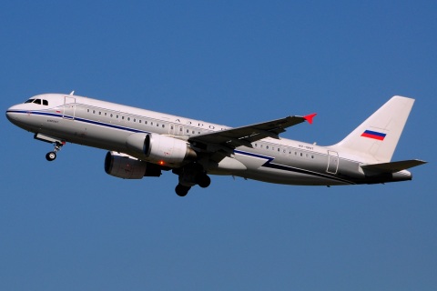 VP-BNT - A320-214(WL) - Aeroflot _ Russian Airlines - DUS - 15-04-2015d