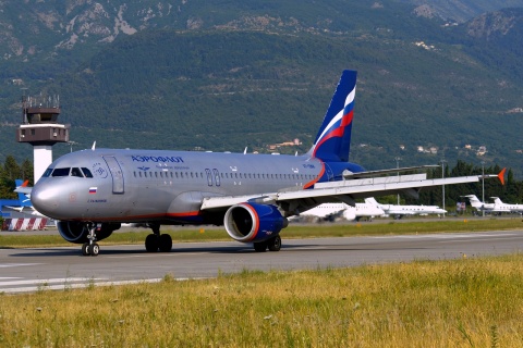 VP-BWM - A320-214 - Aeroflot _ Russian Airlines - TIV - 10-07-2015d