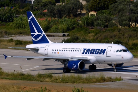 YR-ASB - A318-111 - Tarom - JSI - 25-07-2015