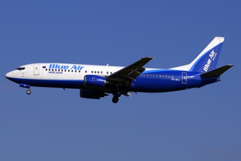 YR-BAJ - 737-430 - Blue Air - BRU - 22-04-2015