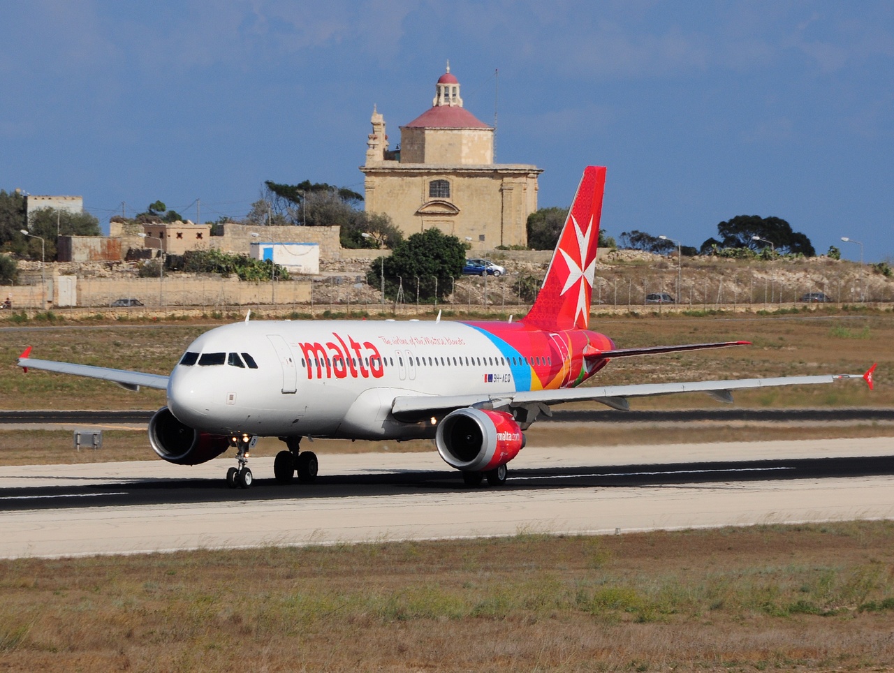 9H-AEQ - A320-214 - Air Malta - MLA - 24-08-2016