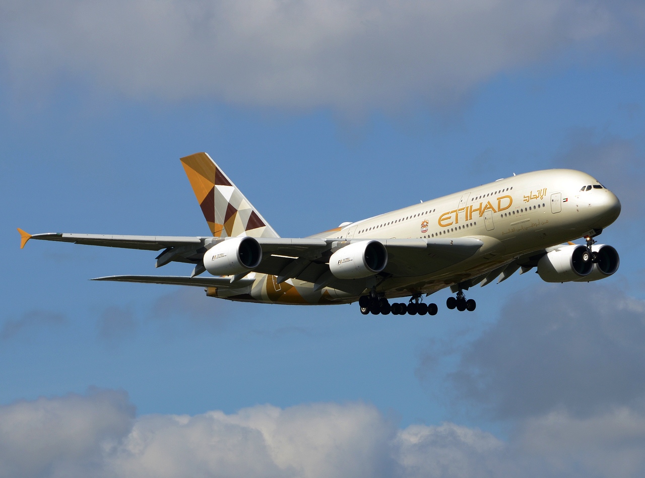 A6-APF - A380-861 - Etihad Airways - LHR - 23-04-2016