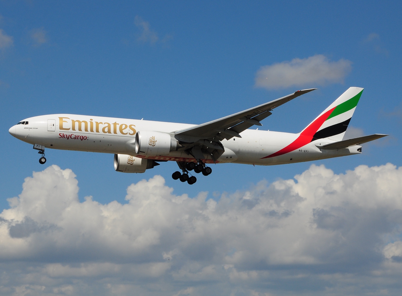 A6-EFI - 777-F1H - Emirates - CPH - 27-06-2016