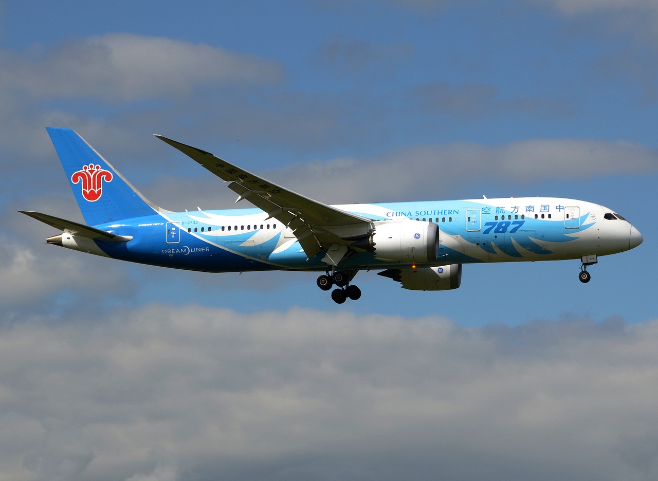 B-2733 - 787-8 Dreamliner - China Southern Airlines - LHR - 23-04-2016