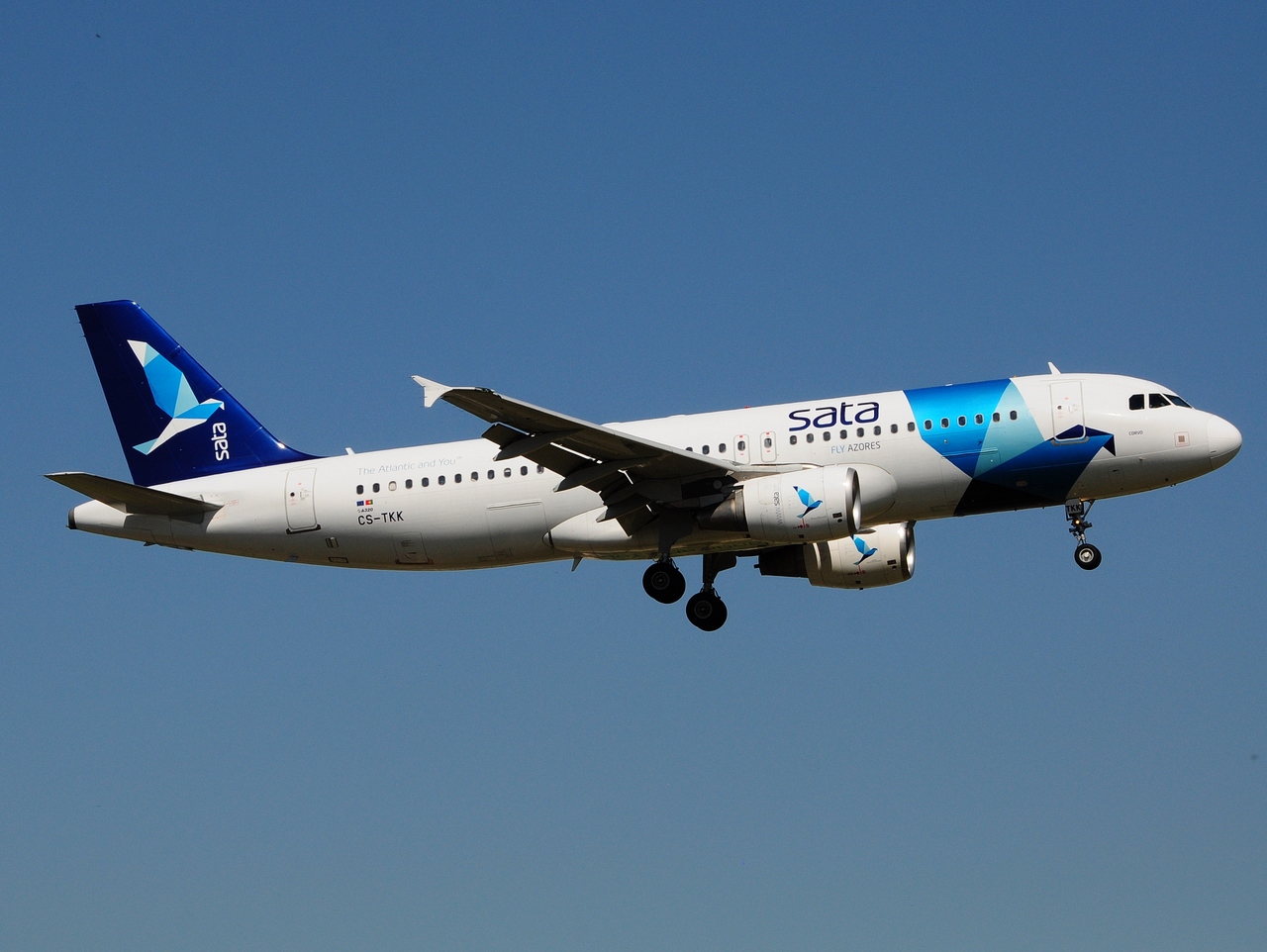 CS-TKK - A320-214 - SATA International - LIS - 21-06-2016