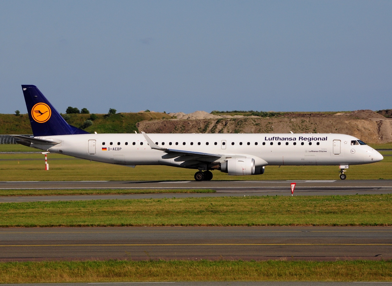 D-AEBP - ERJ-195LR (ERJ-190-200 LR) - Lufthansa Cityline - CPH - 26-06-2016