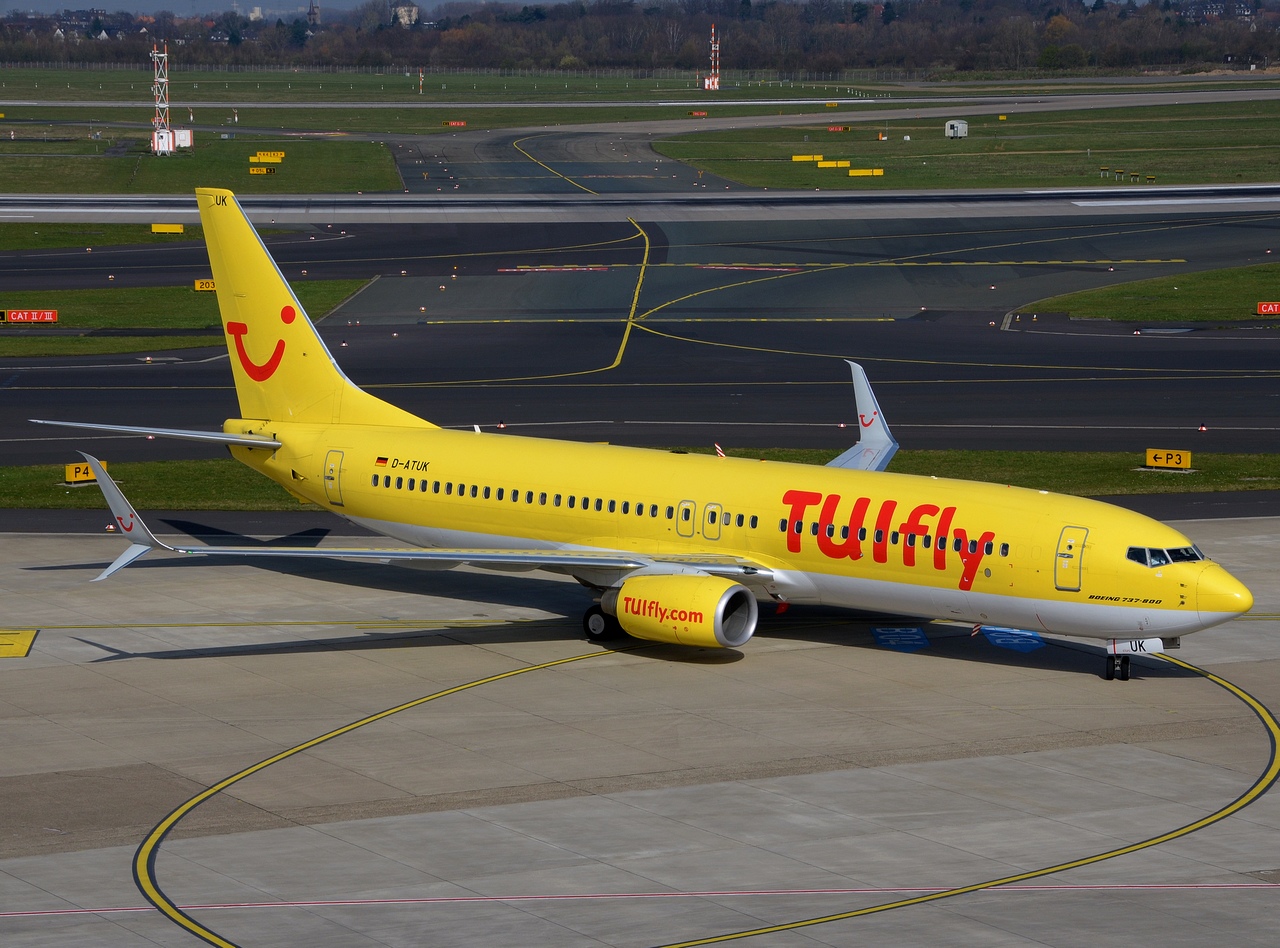 D-ATUK - 737-8K5(WL) - TUIfly - DUS - 02-04-2016