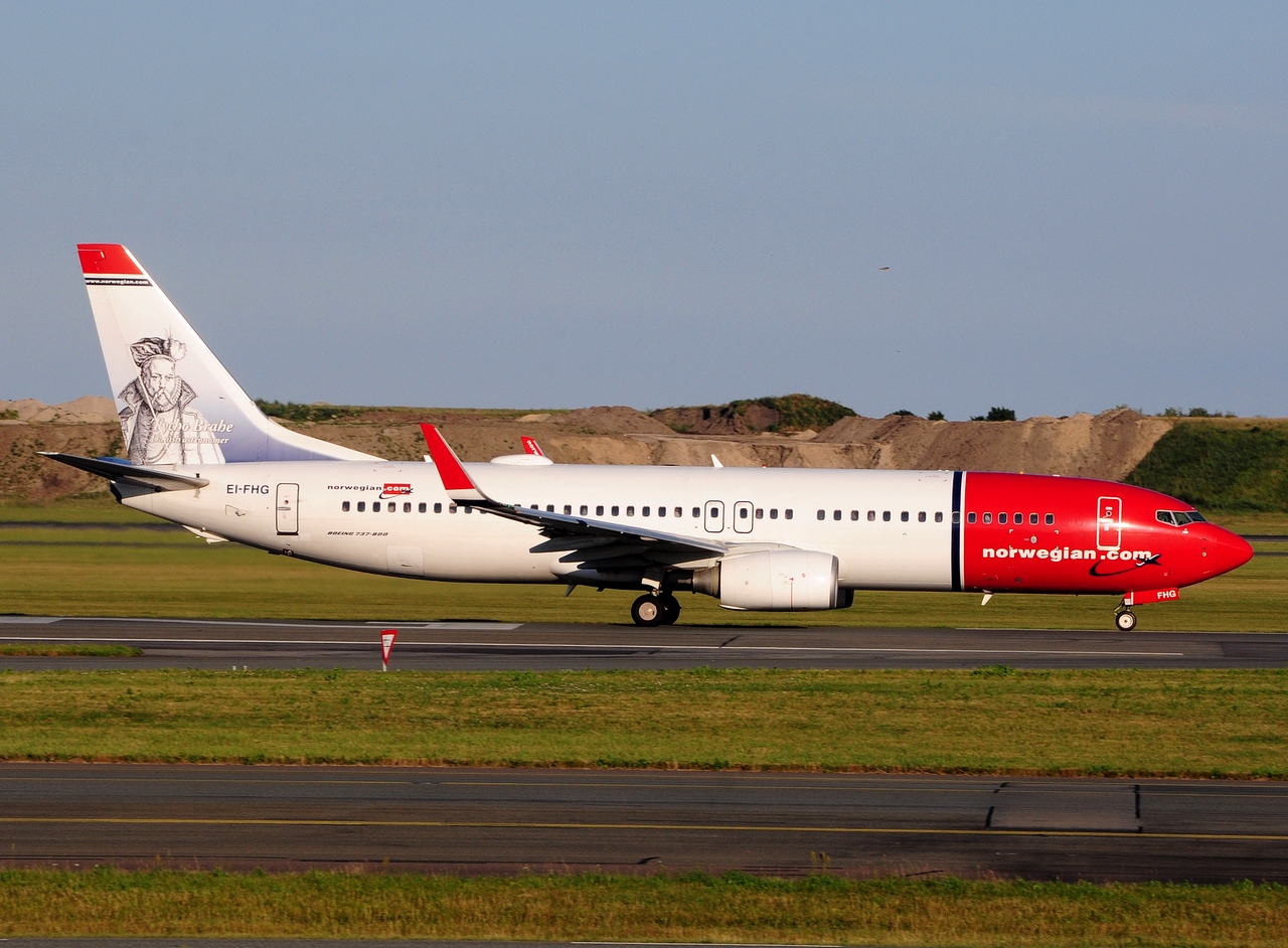 EI-FHG - 737-86N(WL) - Norwegian Air International - CPH - 26-06-2016