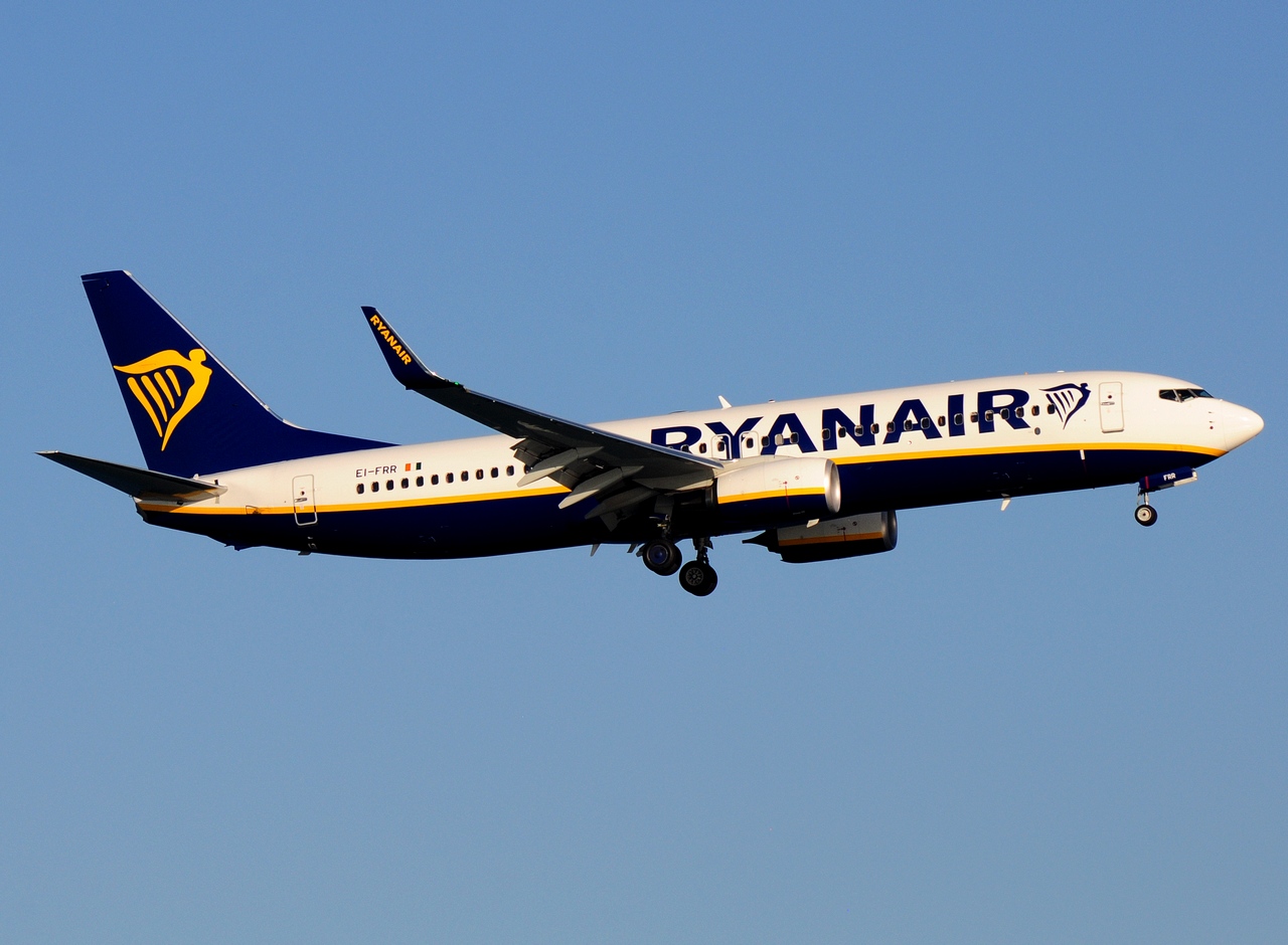 EI-FRR - 737-8AS(WL) - Ryanair - LCA - 19-08-2016