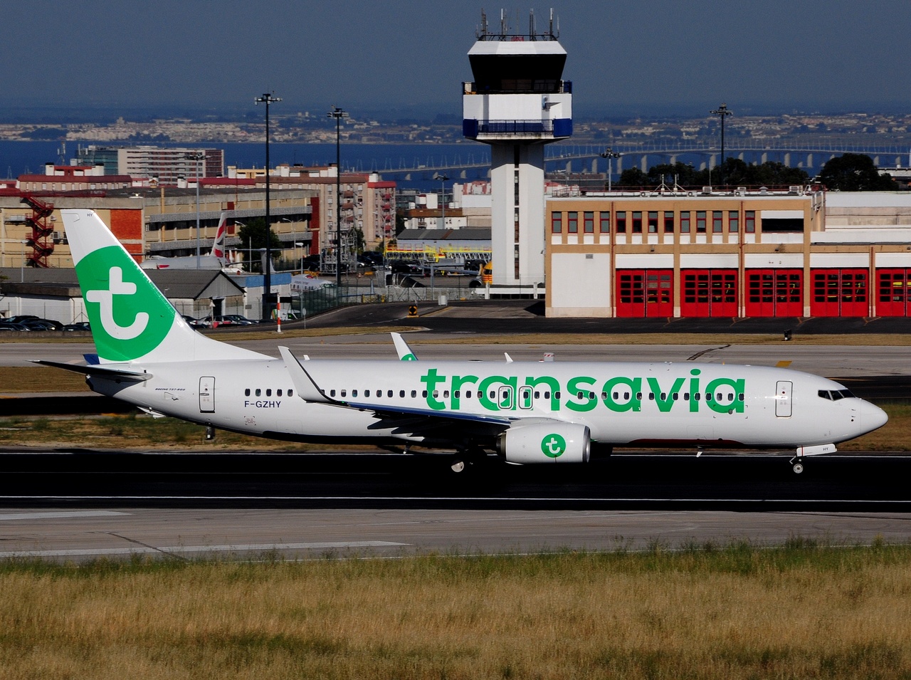 F-GZHY - 737-8K2(WL) - Transavia France - LIS - 22-06-2016
