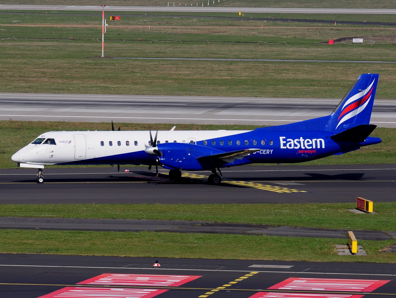 G-CERY - Saab 2000 - Eastern Airways - DUS - 02-04-2016