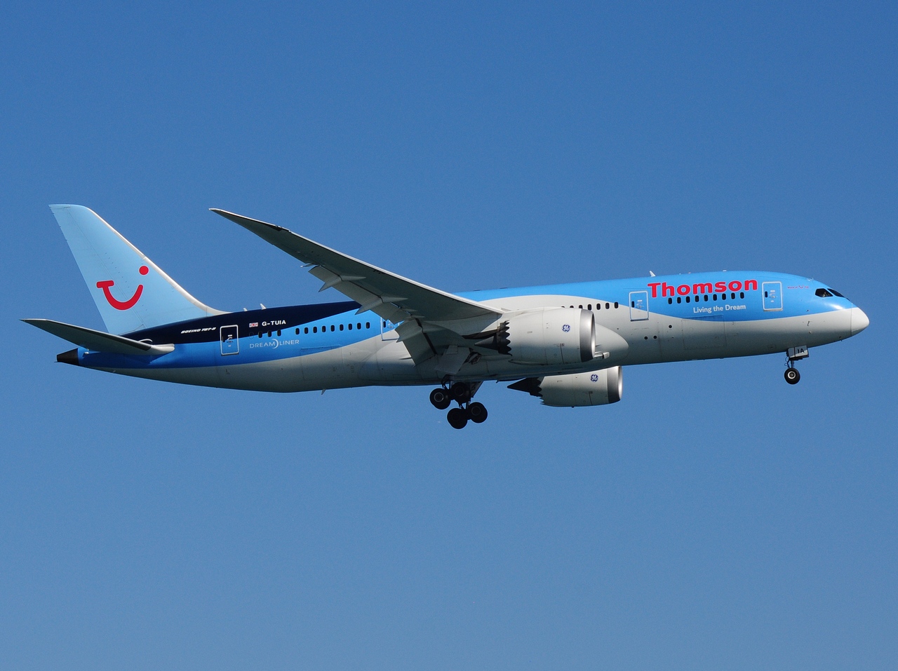 G-TUIA - 787-8 Dreamliner - Thomson Airways - LCA - 21-08-2016