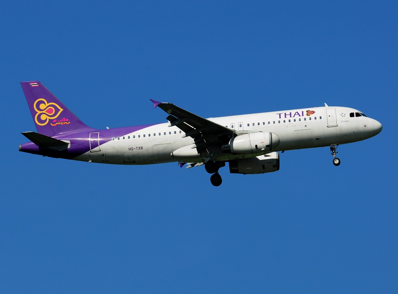 HS-TXB - A320-232 - Thai Smile - BKK - 12-11-2016