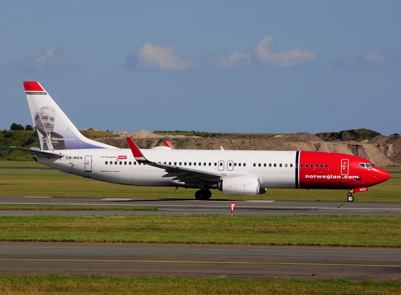 LN-NGA - 737-8JP(WL) - Norwegian Air Shuttle - CPH - 26-06-2016
