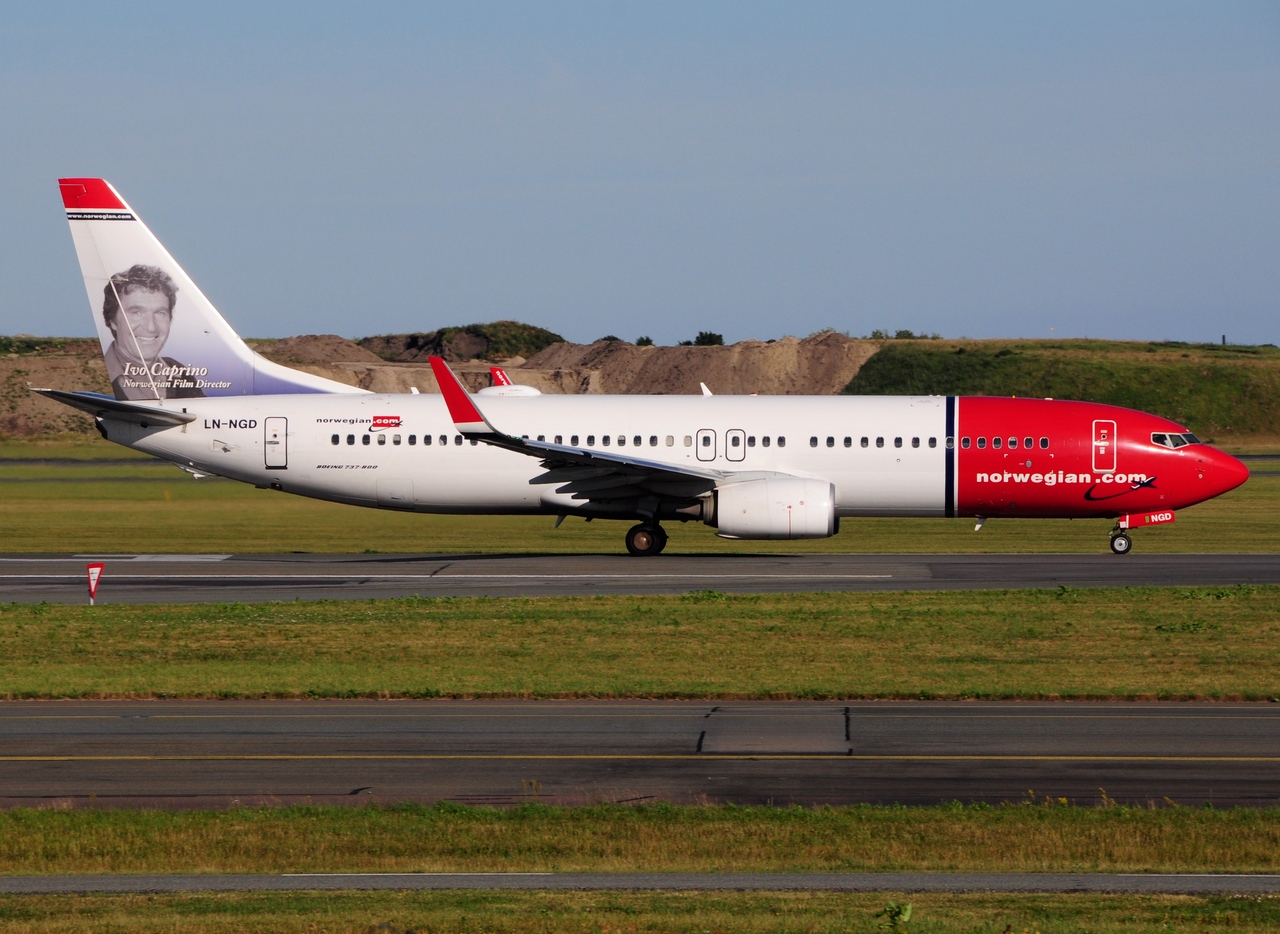 LN-NGD - 737-8JP(WL) - Norwegian Air Shuttle - CPH - 26-06-2016