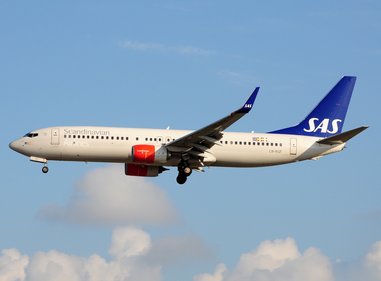 LN-RGF - 737-86N(WL) - SAS Scandinavian Airlines - CPH - 27-06-2016