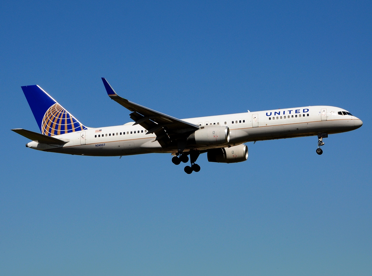 N14107 - 757-224(WL) - United Airlines - LIS - 21-06-2016