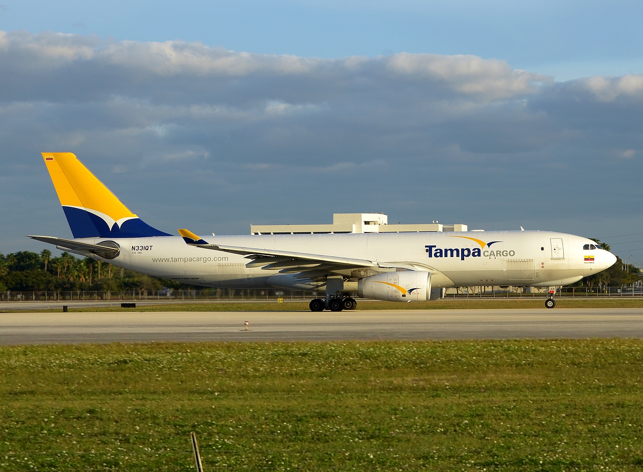 N331QT - A330-243F - Tampa Cargo - MIA - 31-01-2016