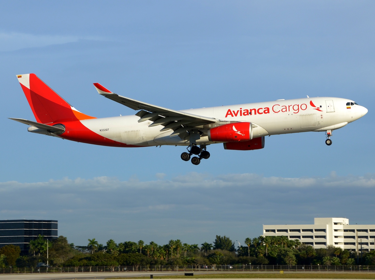 N332QT - A330-243F - Avianca Cargo - MIA - 02-02-2016