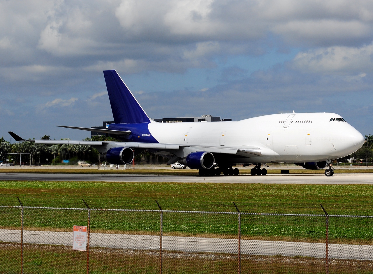 N356KD - 747-446 - Western Global Airlines - MIA - 02-02-2016b