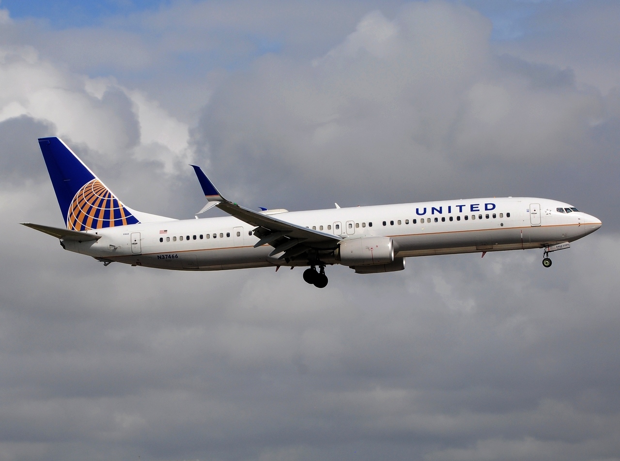 N37466 - 737-924(ER)(WL) - United Airlines - MIA - 03-02-2016