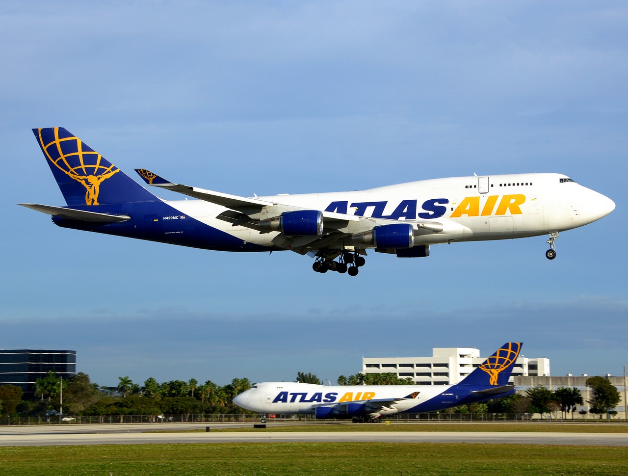 N429MC - 747-481 - Atlas Air - MIA - 31-01-2016