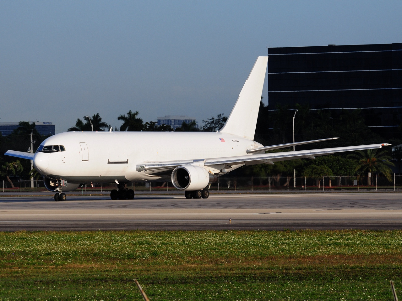 N739AX - 767-232 - Amerijet International - MIA - 02-02-2016