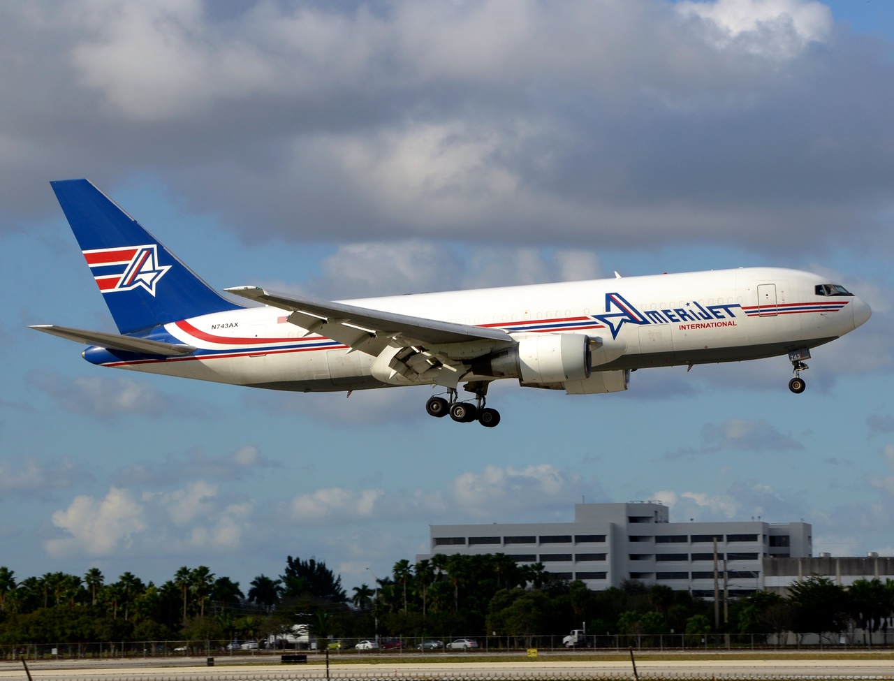 N743AX - 767-232 - Amerijet International - MIA - 02-02-2016