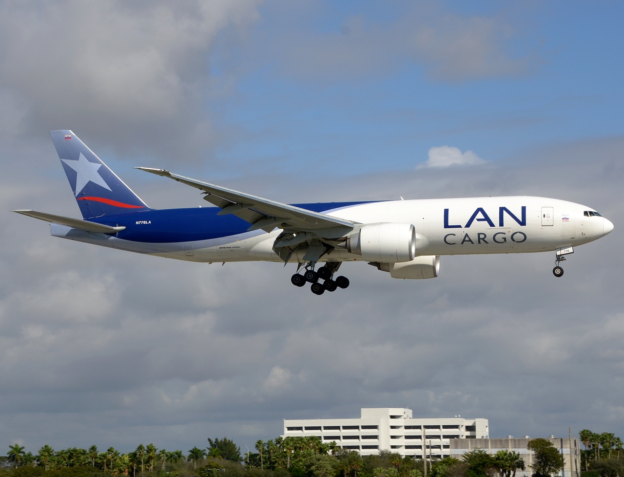 N776LA - 777-F16 - LAN Cargo - MIA - 02-02-2016