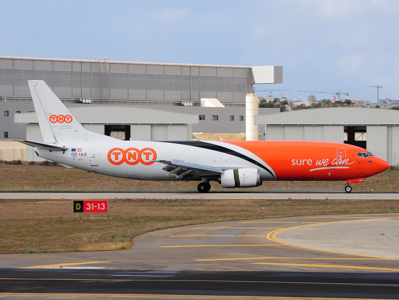 OE-IAS - 737-4M0 - TNT Airways - MLA - 25-08-2016