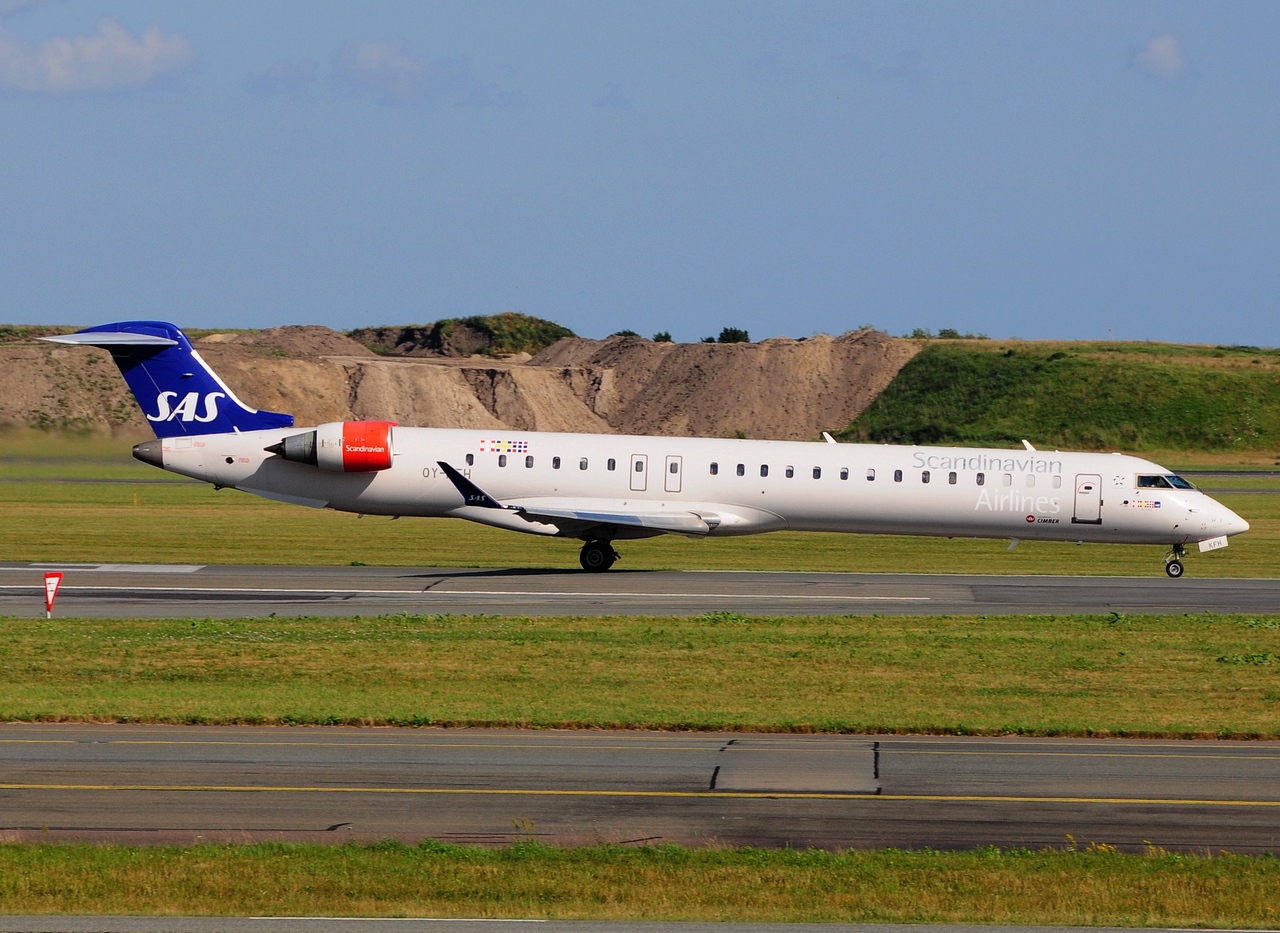 OY-KFH - CRJ-900ER - SAS Scandinavian Airlines - CPH - 26-06-2016
