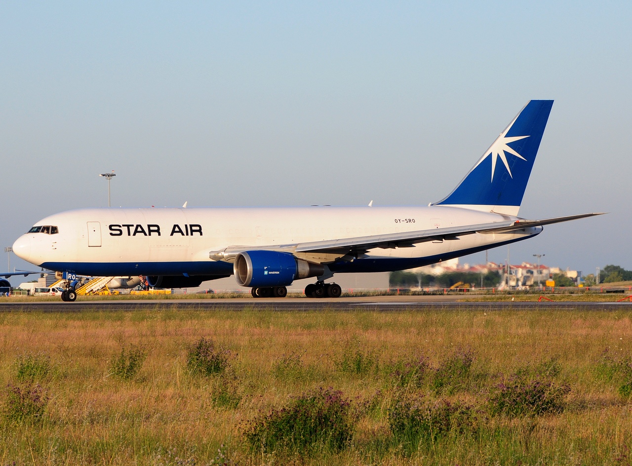OY-SRO - 767-25E - Star Air - LIS - 22-06-2016b