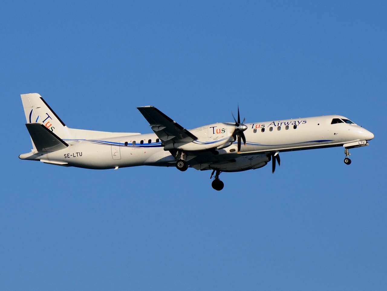 SE-LTU - Saab 2000 - Tus Airways - LCA - 19-08-2016