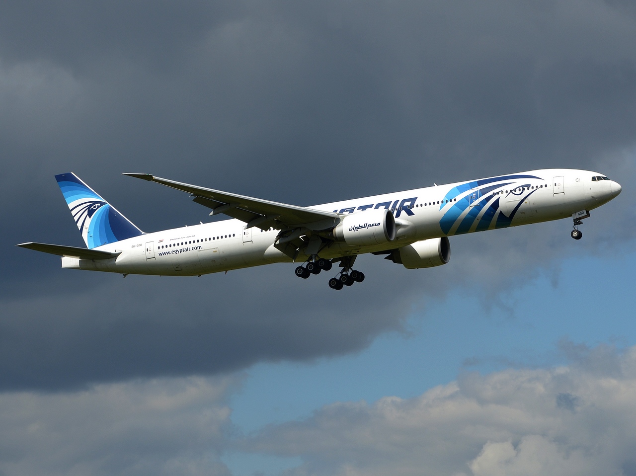 SU-GDR - 777-36N(ER) - EgyptAir - LHR - 23-04-2016