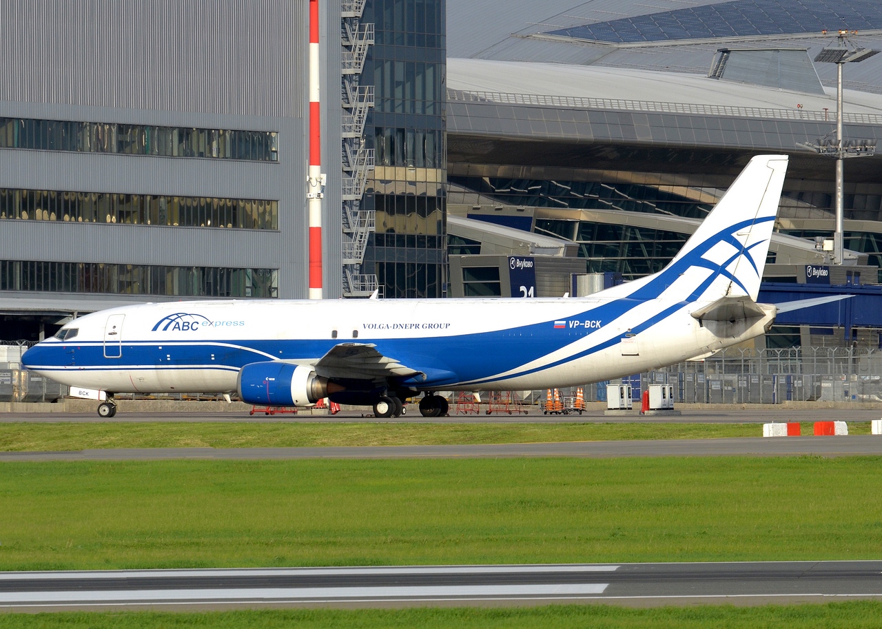 VP-BCK - 737-4Q6 - ATRAN-Aviatrans Cargo Airlines - VKO - 07-06-2016