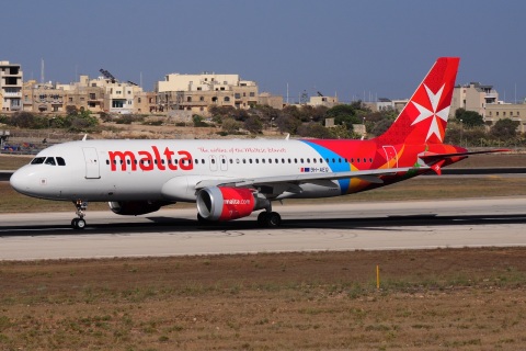 9H-AEQ - A320-214 - Air Malta - MLA - 22-08-2016
