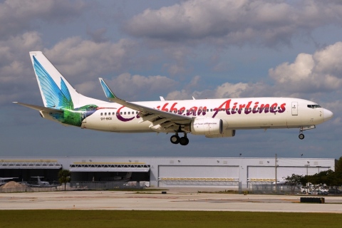 9Y-BGI - 737-8Q8 - Caribbean Airlines - FLL - 30-01-2016