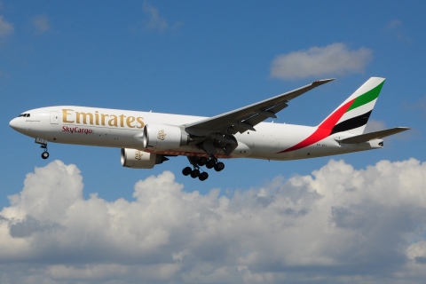 A6-EFI - 777-F1H - Emirates - CPH - 27-06-2016